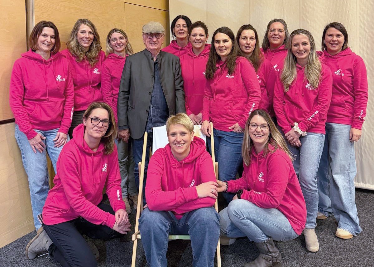 Das EKIZ-Team mit Dr. Jan-Uwe Rogge im J&auml;nner 2026